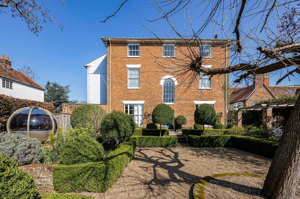 Additional image 4 of 4 bed flat for saleNorthfield End, Henley-On-Thames, Oxfordshire RG9