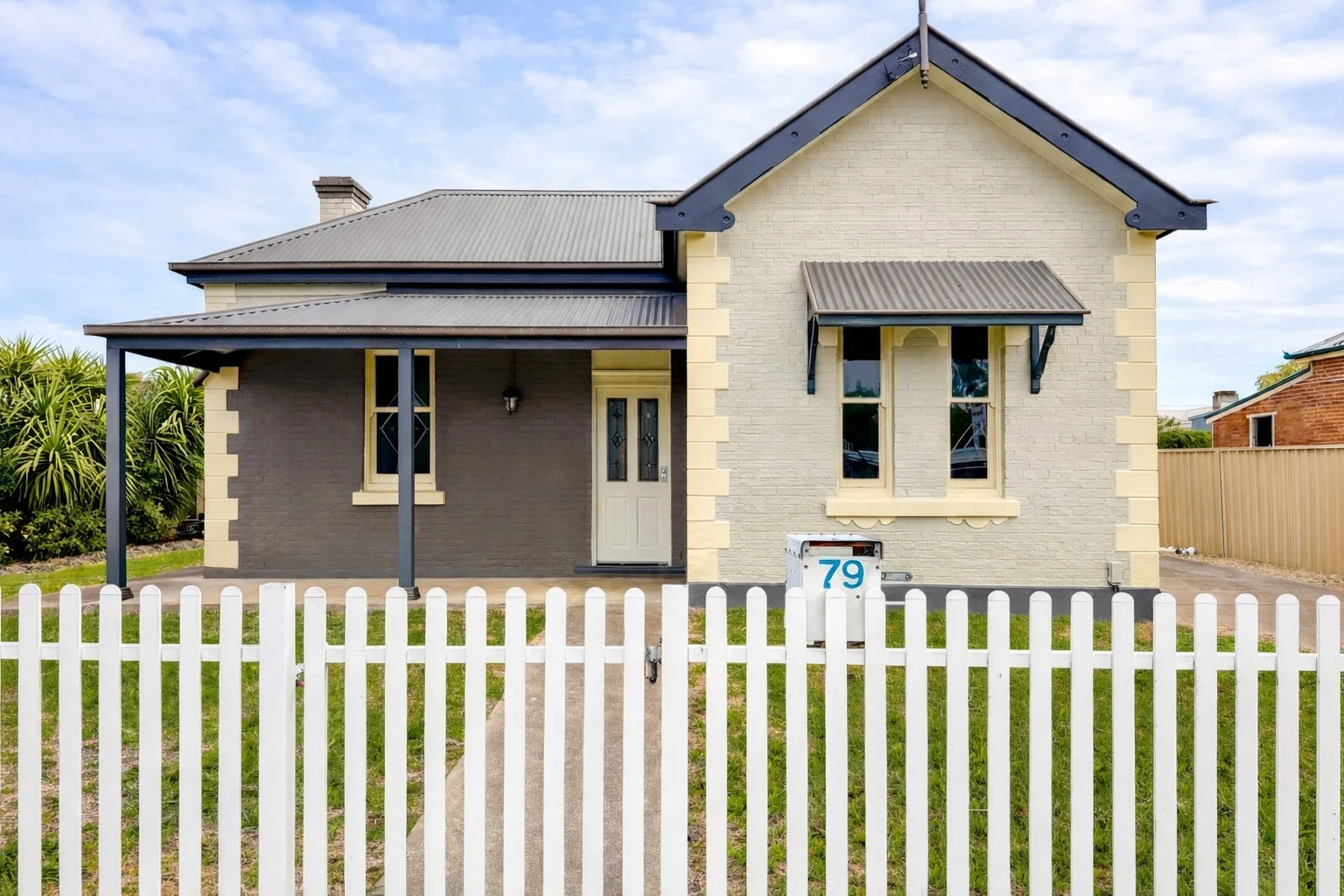 79 Ebsworth Street, Tamworth NSW 2340
