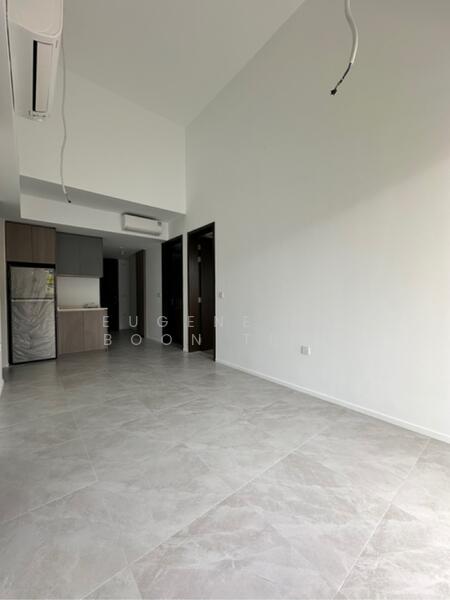 37 Canberra Drive