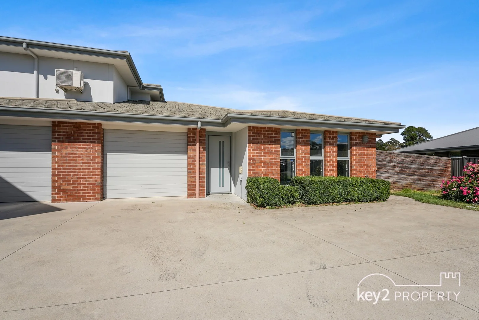 Unit 3/1 Olus Place, Newnham TAS 7248