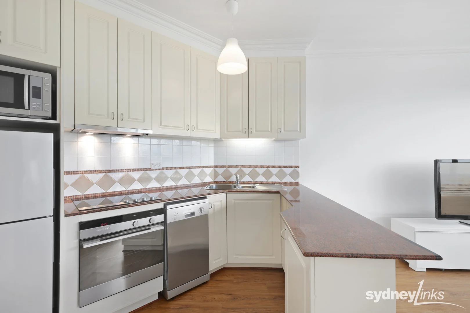 Additional image 4 of 1005/22 Sir John Young Crescent, Woolloomooloo NSW 2011