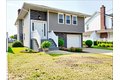 248 E Shore Rd, Lindenhurst, NY, 11757