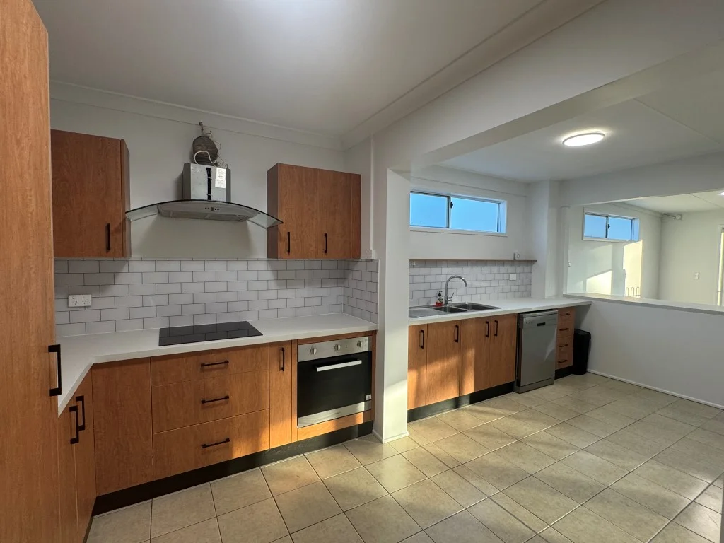 Additional image 7 of 14 Valley Drive, Cannonvale QLD 4802