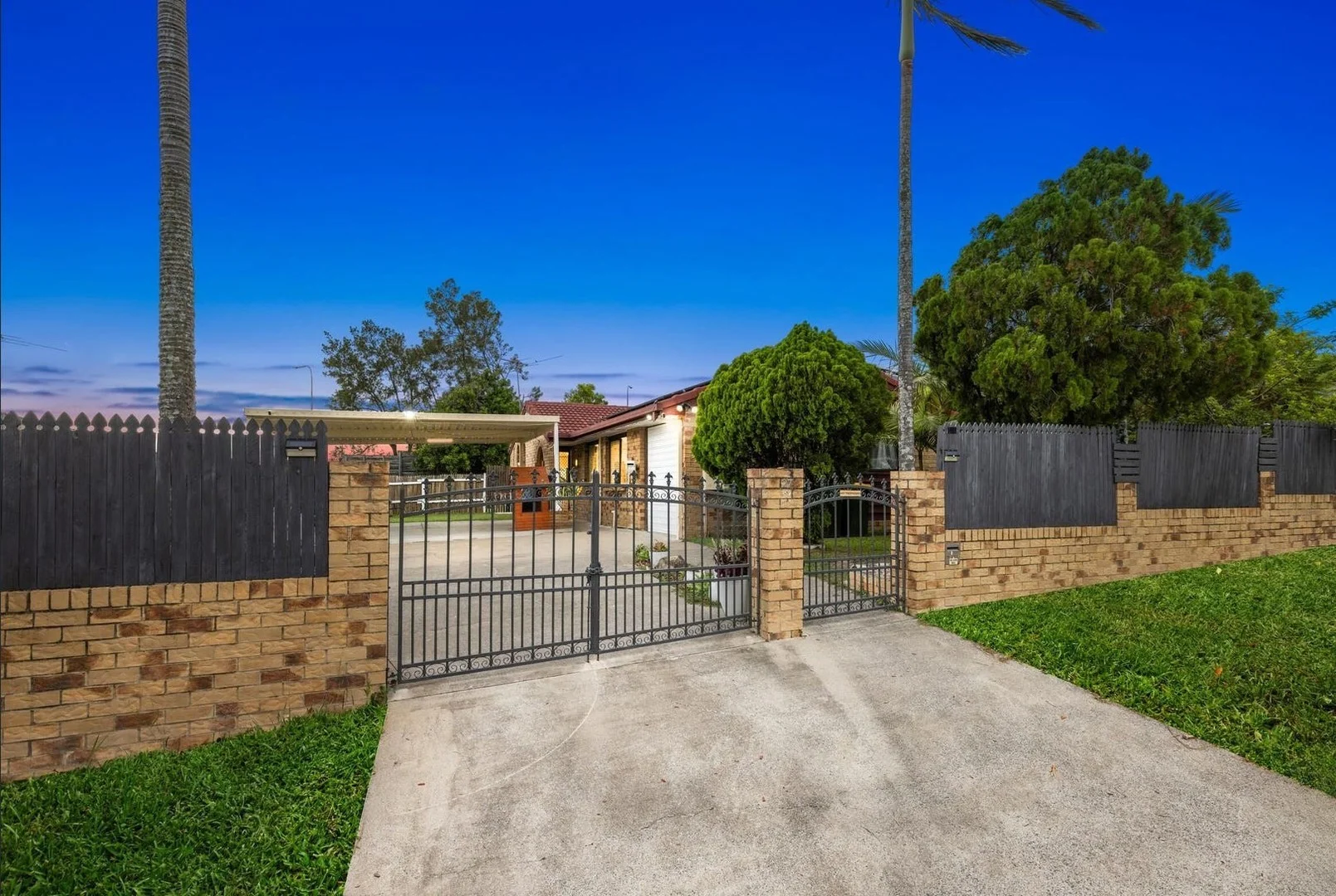 27 Melody Street, Jamboree Heights QLD 4074