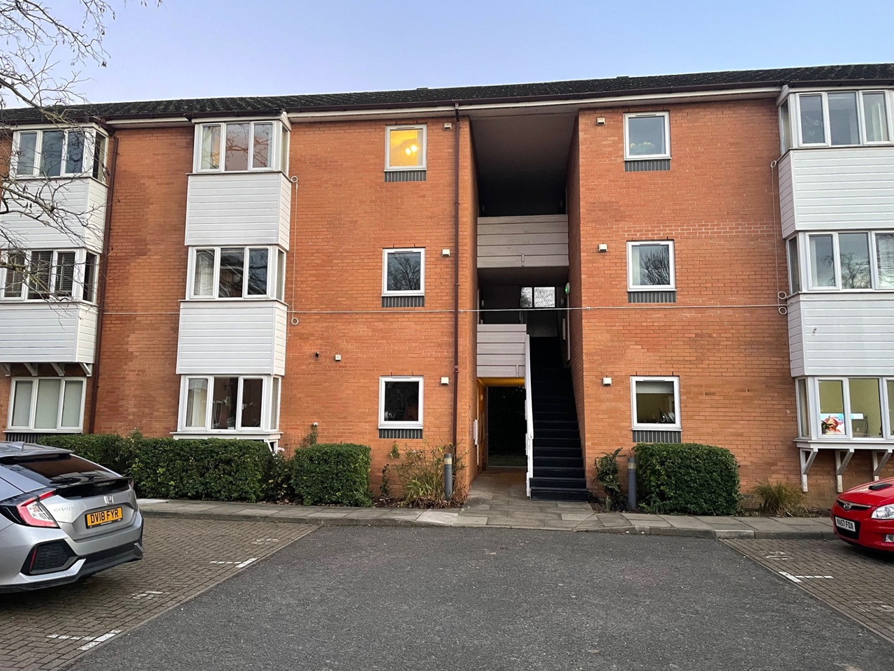 2 Bed Flat, Jasmine Court, CB1, N1 7GU