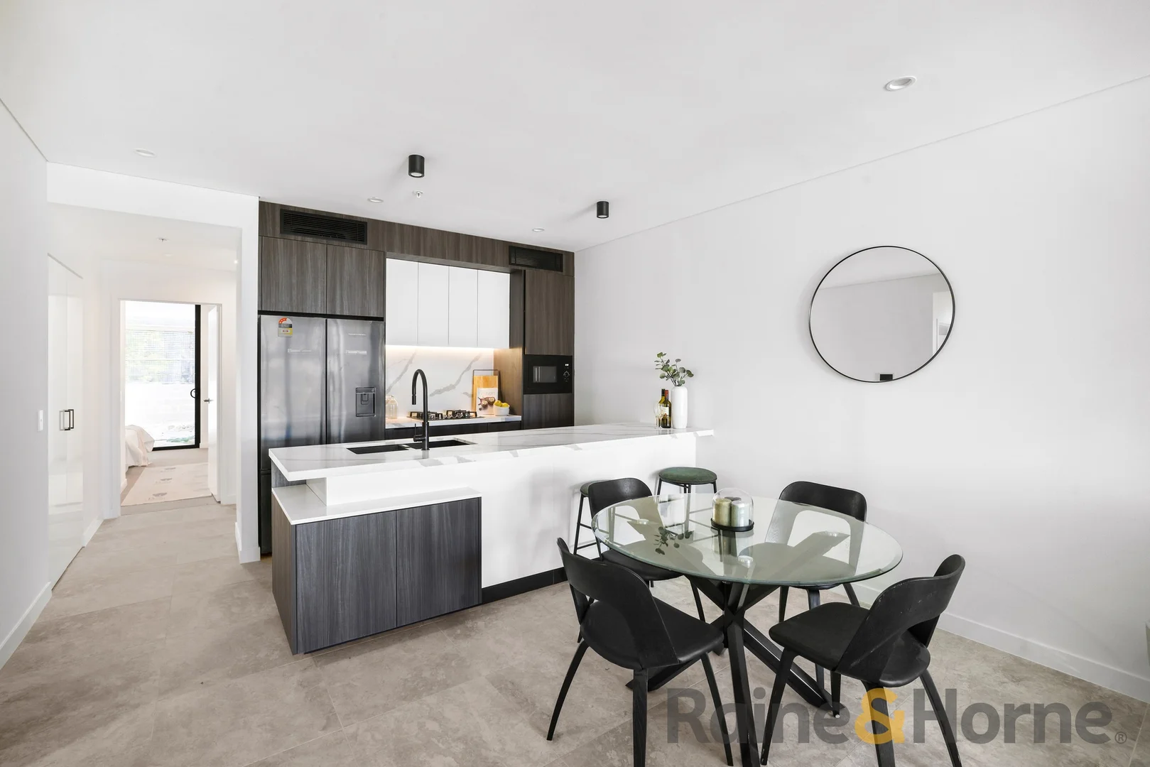 Additional image 7 of 701/557-563 Kingsway, Miranda NSW 2228