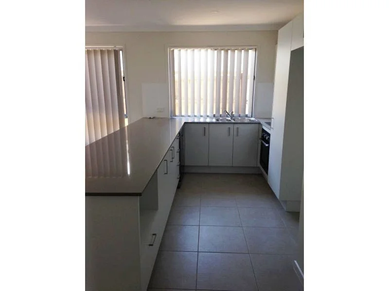 Additional image 3 of 34 Dunlop Crescent, Baringa QLD 4551