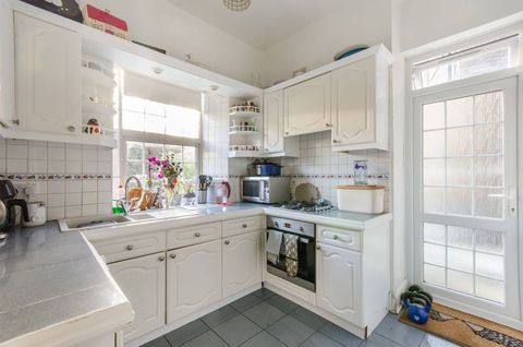 Sutton Lane North, Chiswick, London W4