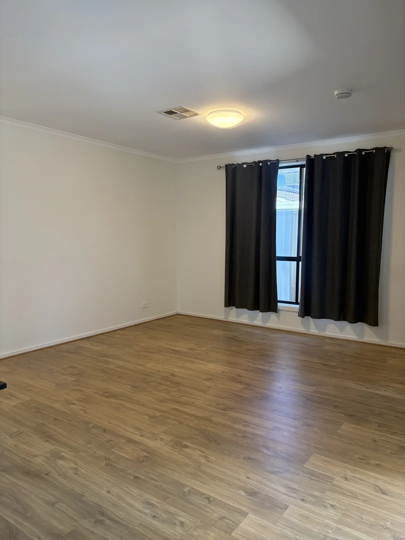 Additional image 4 of 19 Acacia Road, Morphett Vale SA 5162