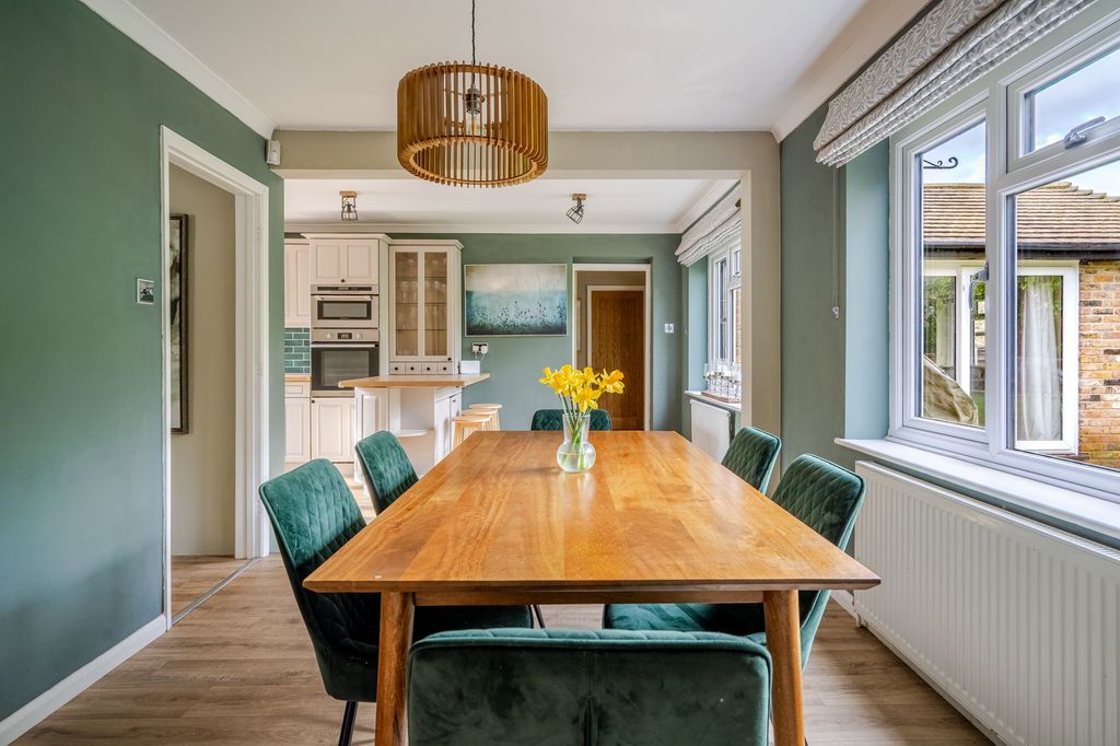 Additional image 3 of 5 bed detached house for saleLeycester Close, Windlesham GU20