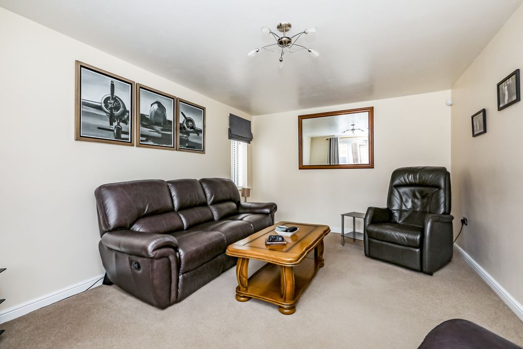 Additional image 6 of 4 bed detached house for saleCemetery Road, Worksop S81