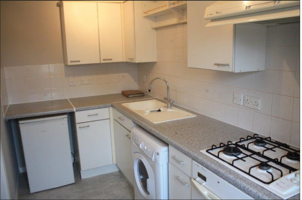 Additional image 2 of 1 Bed Flat, Vanbrugh Court, RG1, N1 7GU