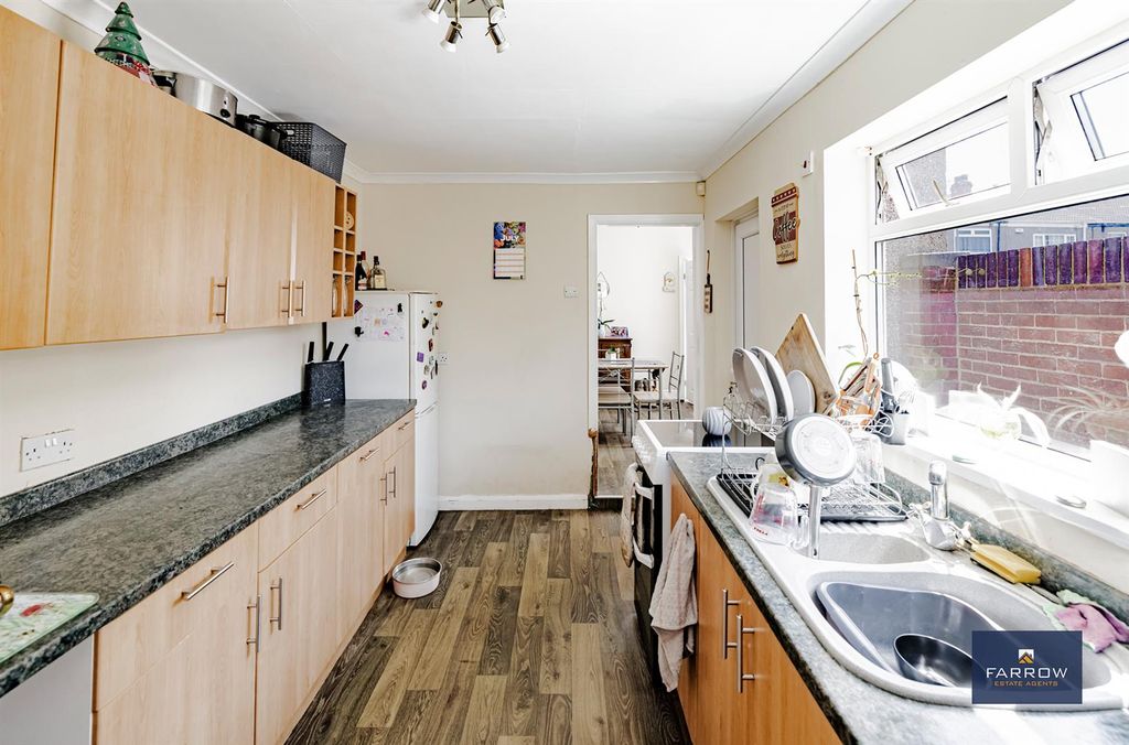 Additional image 9 of 3 bed end terrace house for saleRoberts Street, Grimsby DN32