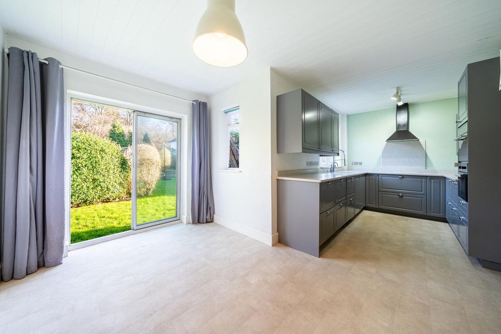 Additional image 6 of 4 bed detached house for saleParkside, Nottingham NG8