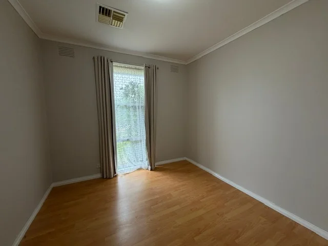 Additional image 2 of 4 Tern Court, Endeavour Hills VIC 3802