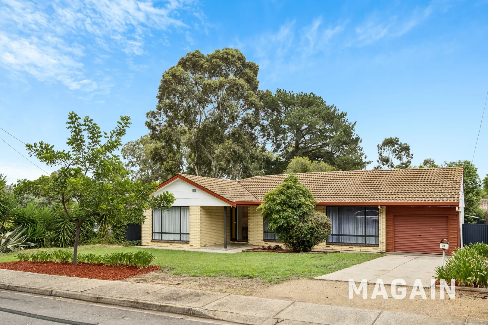 31 Bluegum Rd, Morphett Vale SA 5162