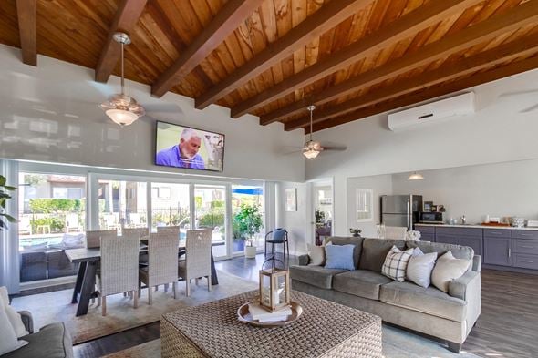 7980 Linda Vista Road, San Diego, CA, 92111