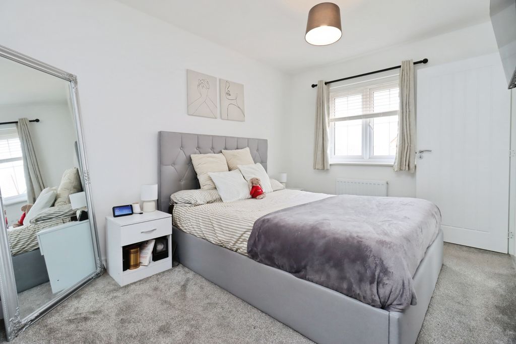 Additional image 4 of 2 bed semi-detached house for saleJohn Jaundrell Close, Telford TF2
