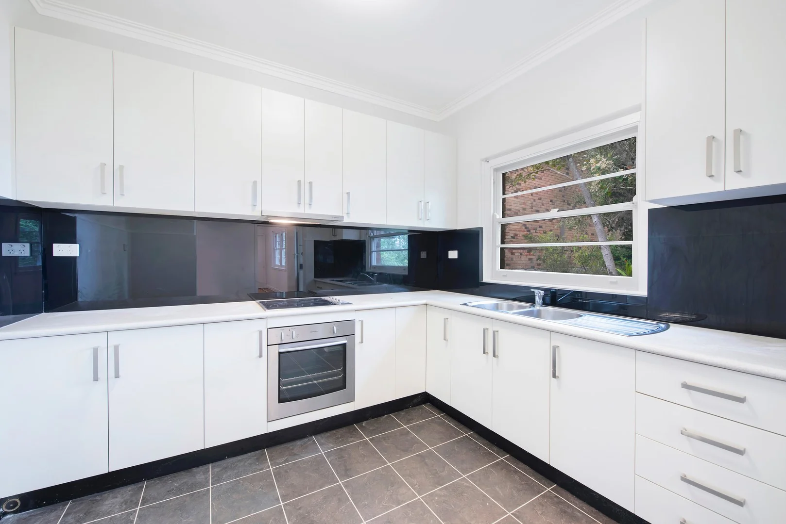 2/3 Ashley St, Hornsby NSW 2077