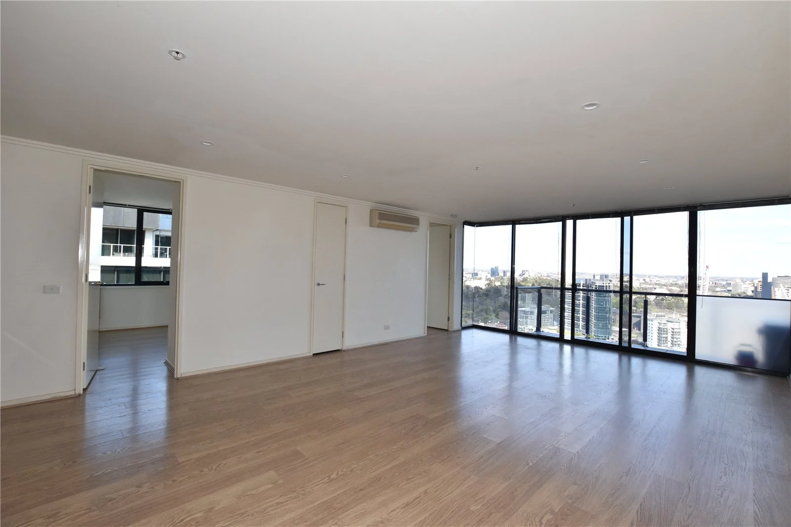 292/22 Kavanagh Street, Southbank VIC 3006