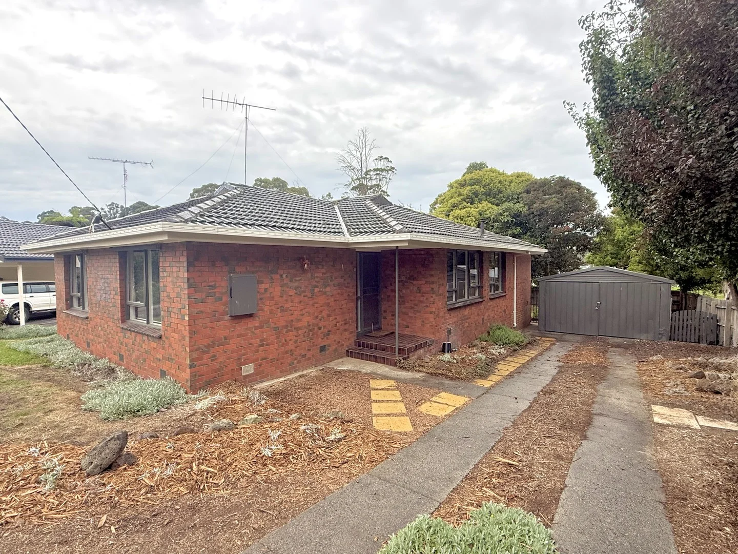 16 Boronia Street, Warragul VIC 3820