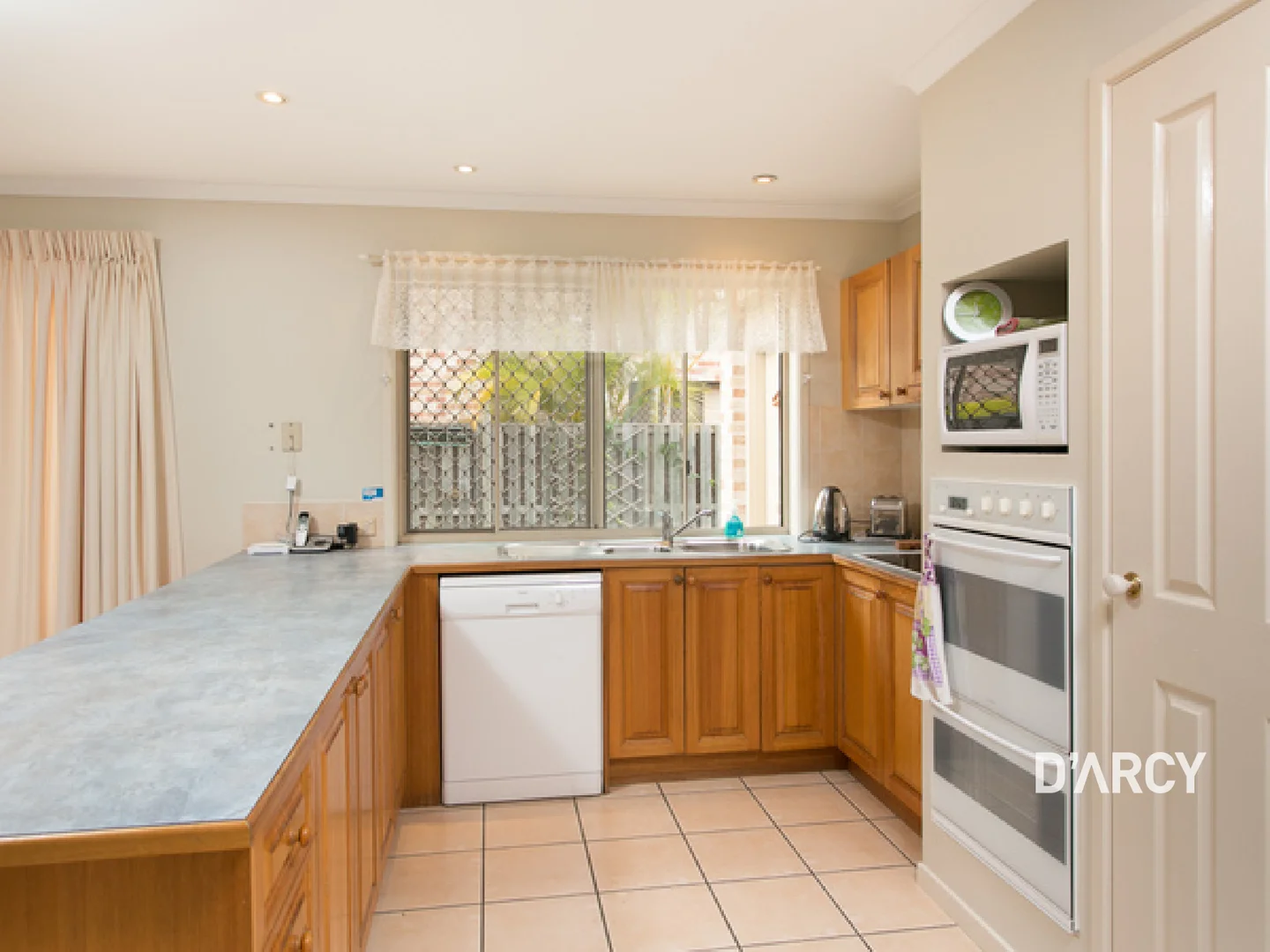 Additional image 2 of 4 Montrose Place, The Gap QLD 4061