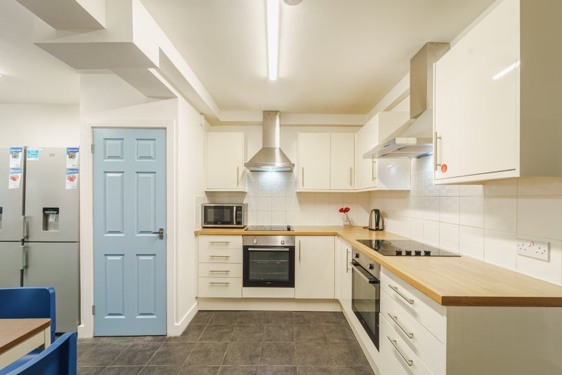 Additional image 4 of Room in a Shared House, Charter Avenue, CV4, N1 7GU