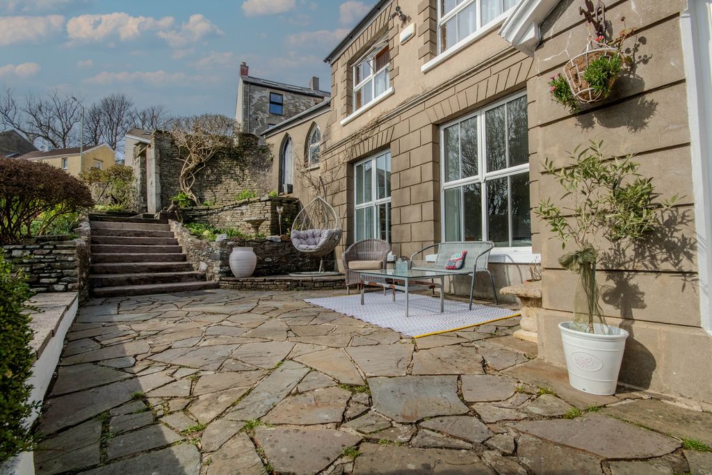 Additional image 40 of 5 bed villa for saleHigh Street, Pontyclun CF72