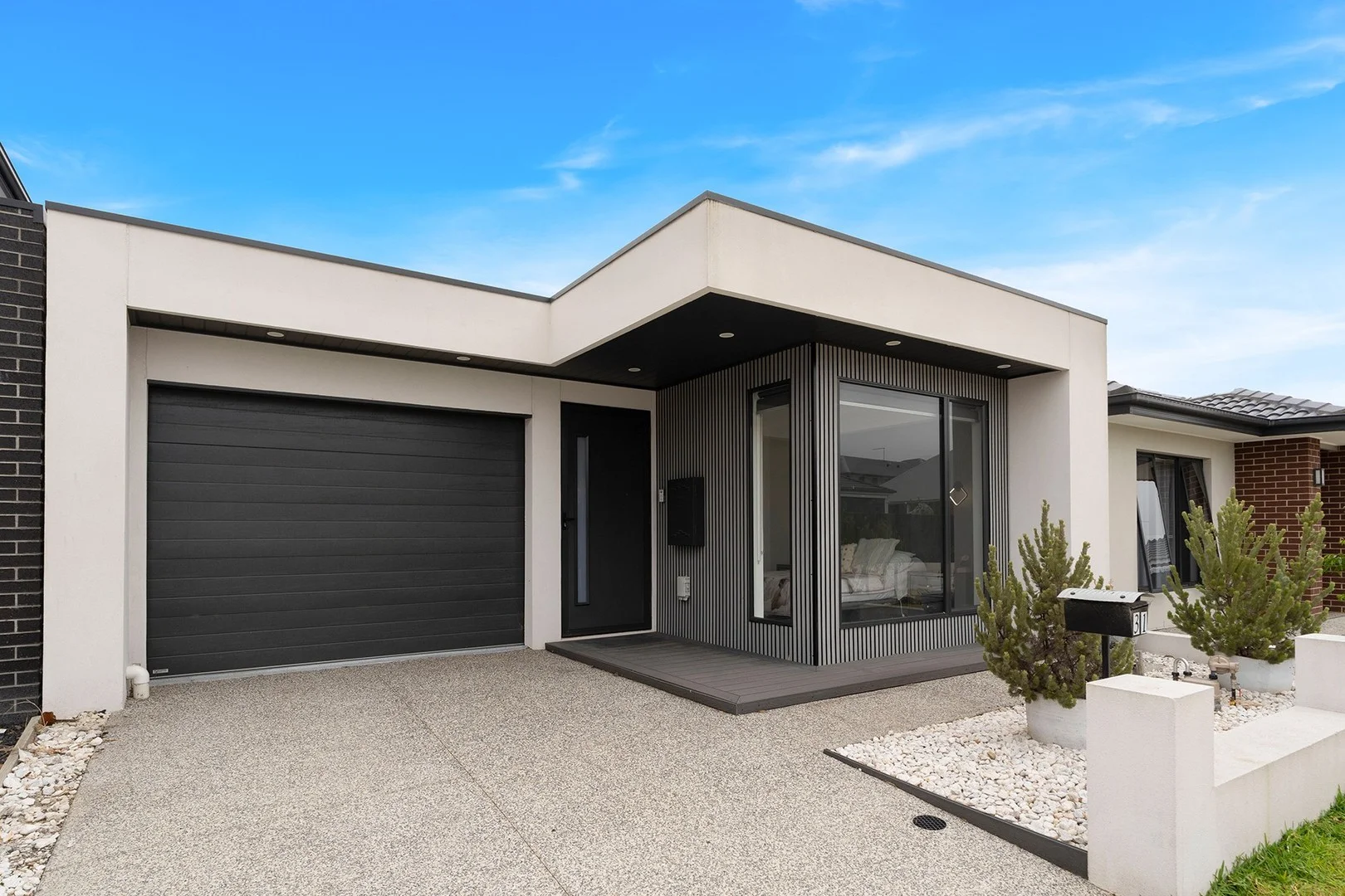 31 Mervyn Dr, Greenvale VIC 3059