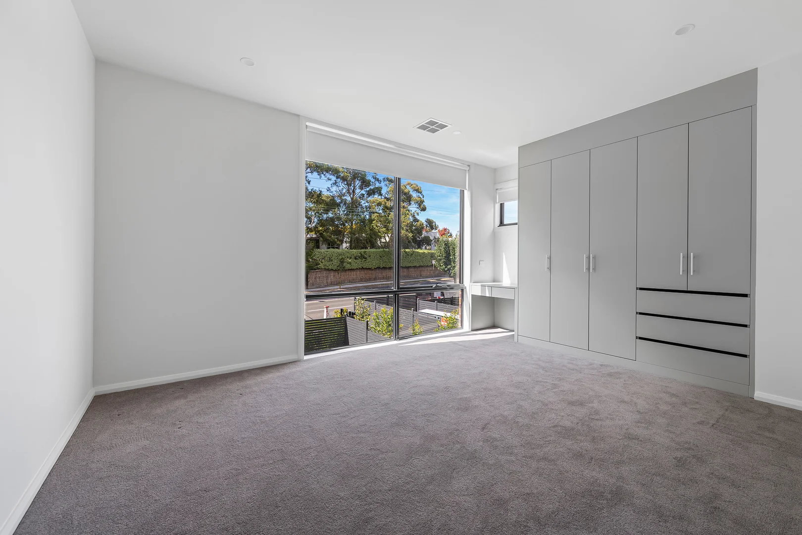 Additional image 8 of 2/142 Warrigal Road, Camberwell VIC 3124
