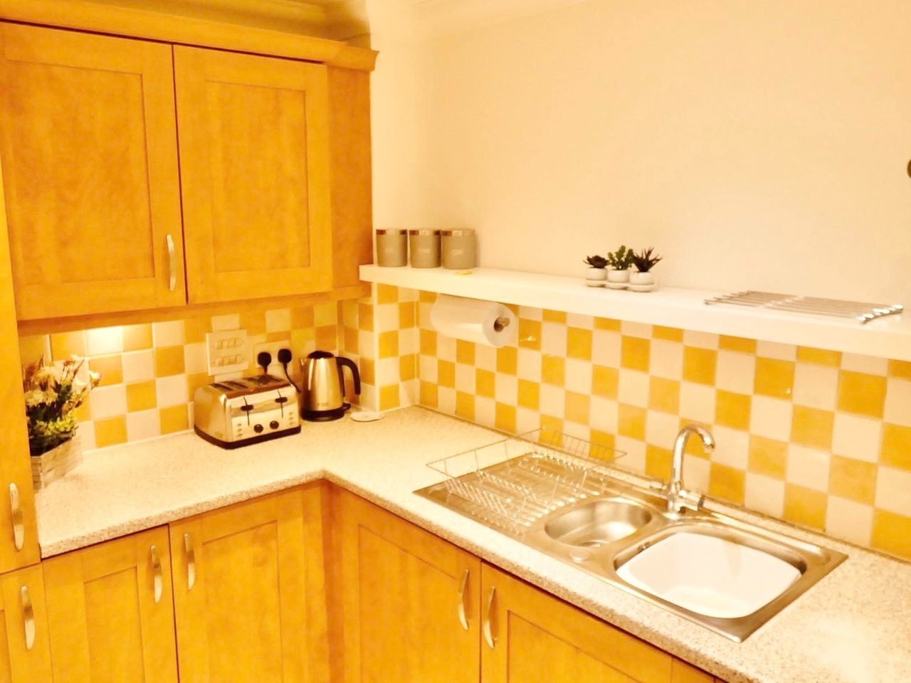 Additional image 3 of 2 Bed Flat, Nirvana Place, SO16, N1 7GU