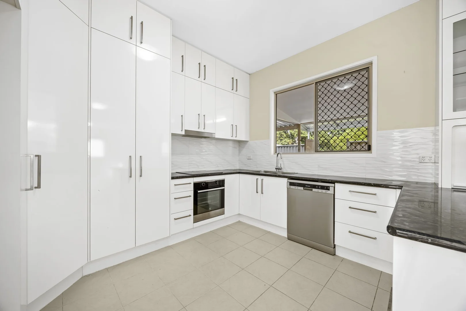 Additional image 3 of 14a Willawong Crescent, Nerang QLD 4211