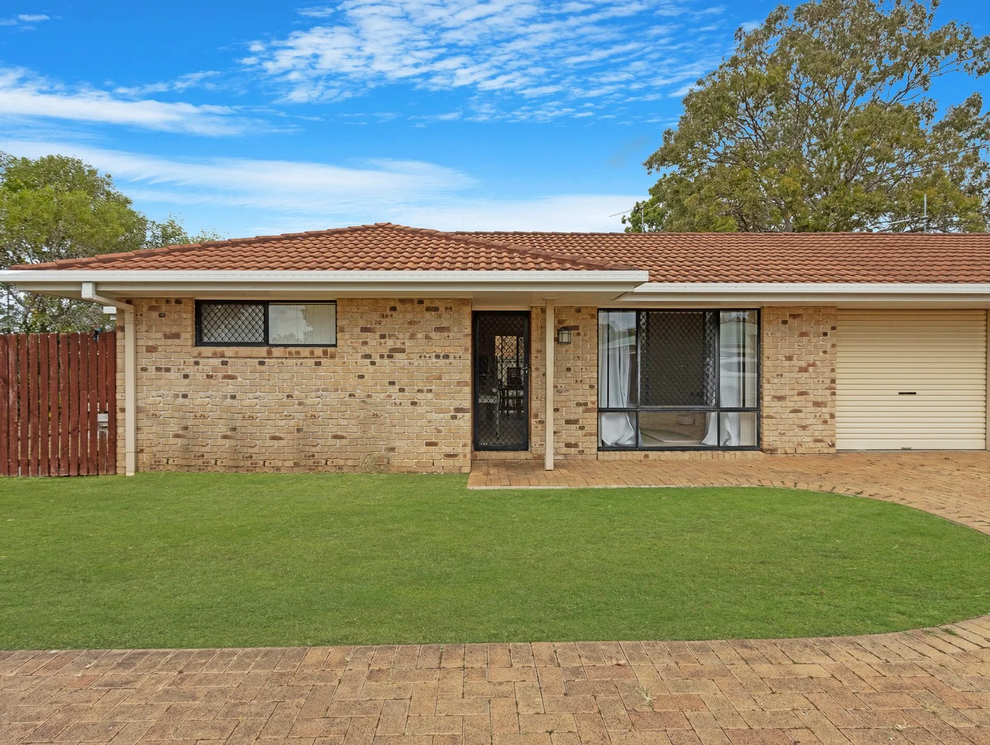 5B Acacia Street, Point Vernon QLD 4655