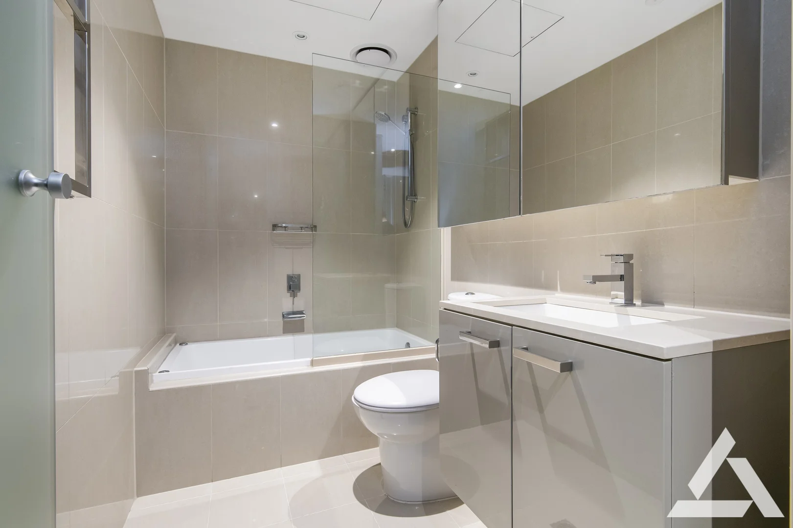 Additional image 6 of 313/452 St Kilda Road, Melbourne VIC 3004