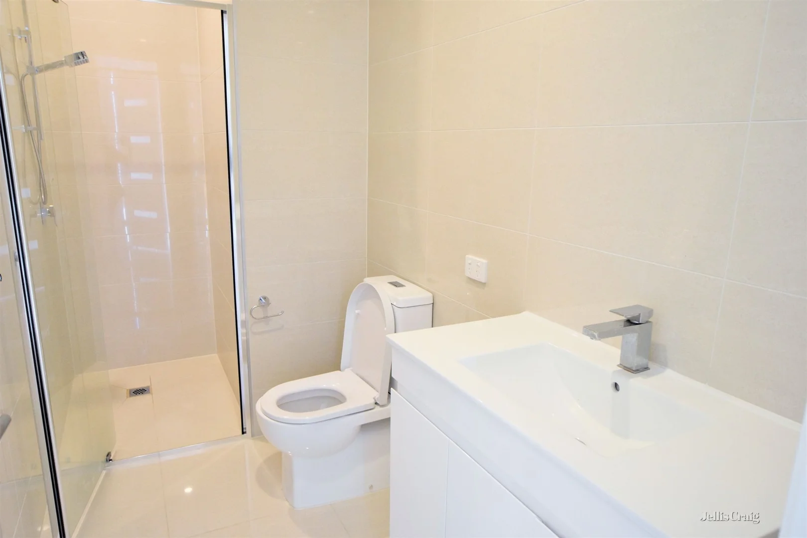 Additional image 6 of 2/14 Mountfield Avenue, Malvern East VIC 3145