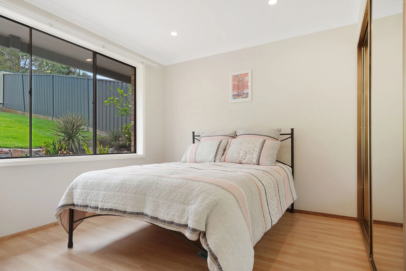 Additional image 18 of 10 Roy Ave, Bolton Point NSW 2283