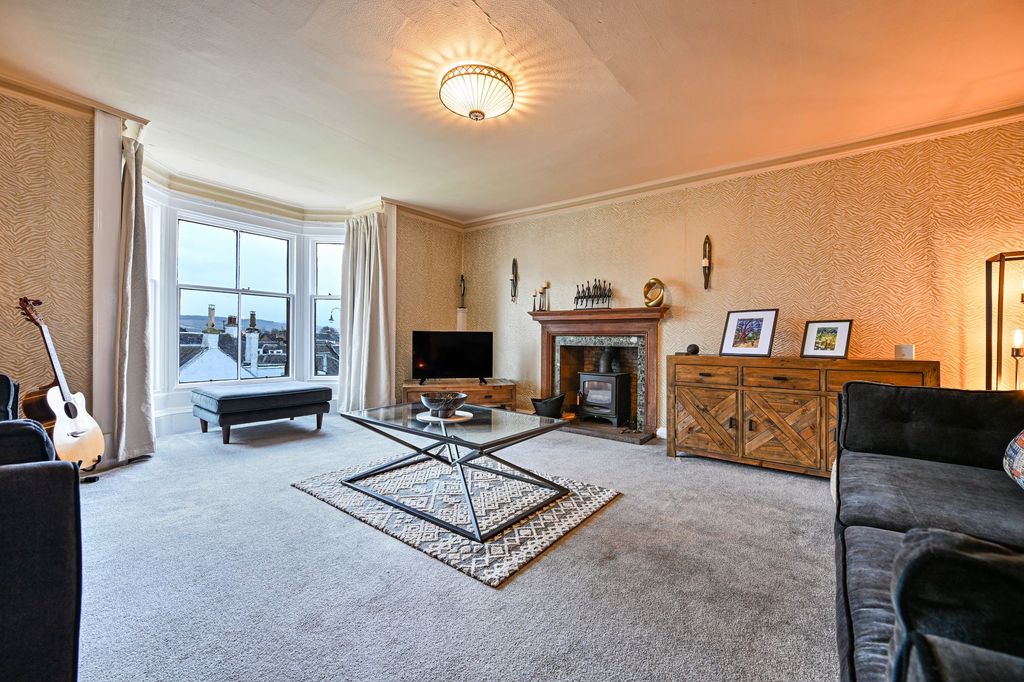 Additional image 3 of 3 bed flat for saleUpper Davaar, 75 High Street, Biggar ML12