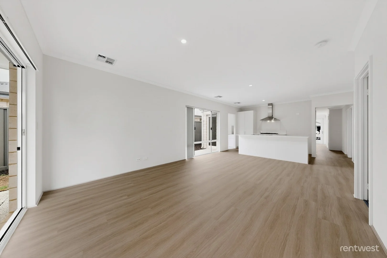 10 Chalmers Avenue, Wellard WA 6170