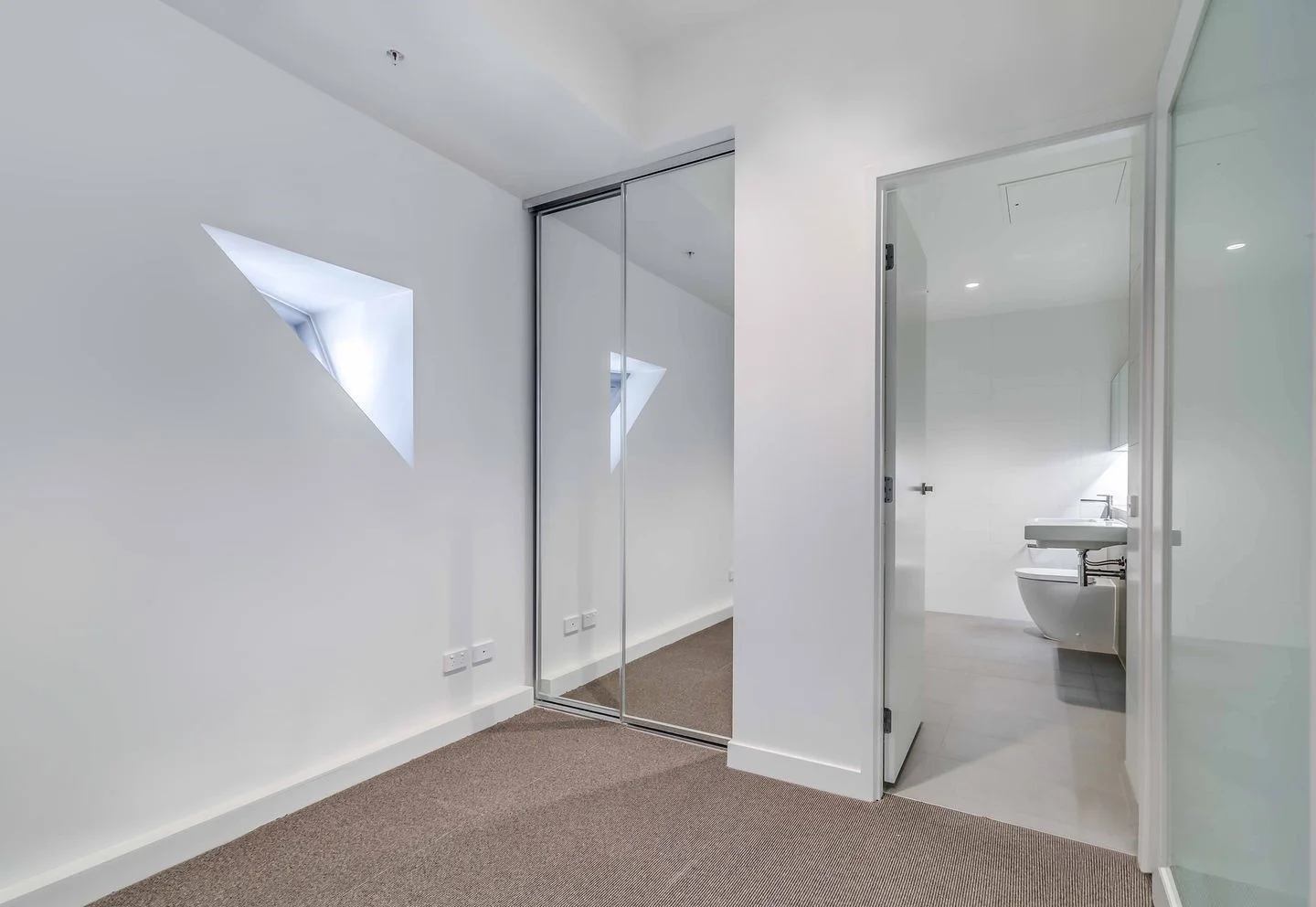 Additional image 4 of 923/199 William Street, Melbourne VIC 3000