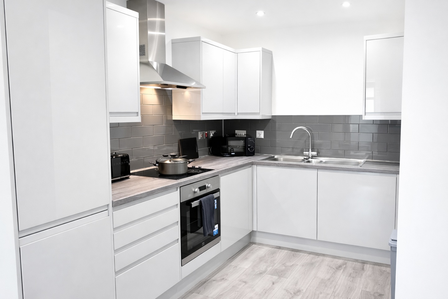 Additional image 5 of 1 Bed Flat, Equinox, LE1, N1 7GU