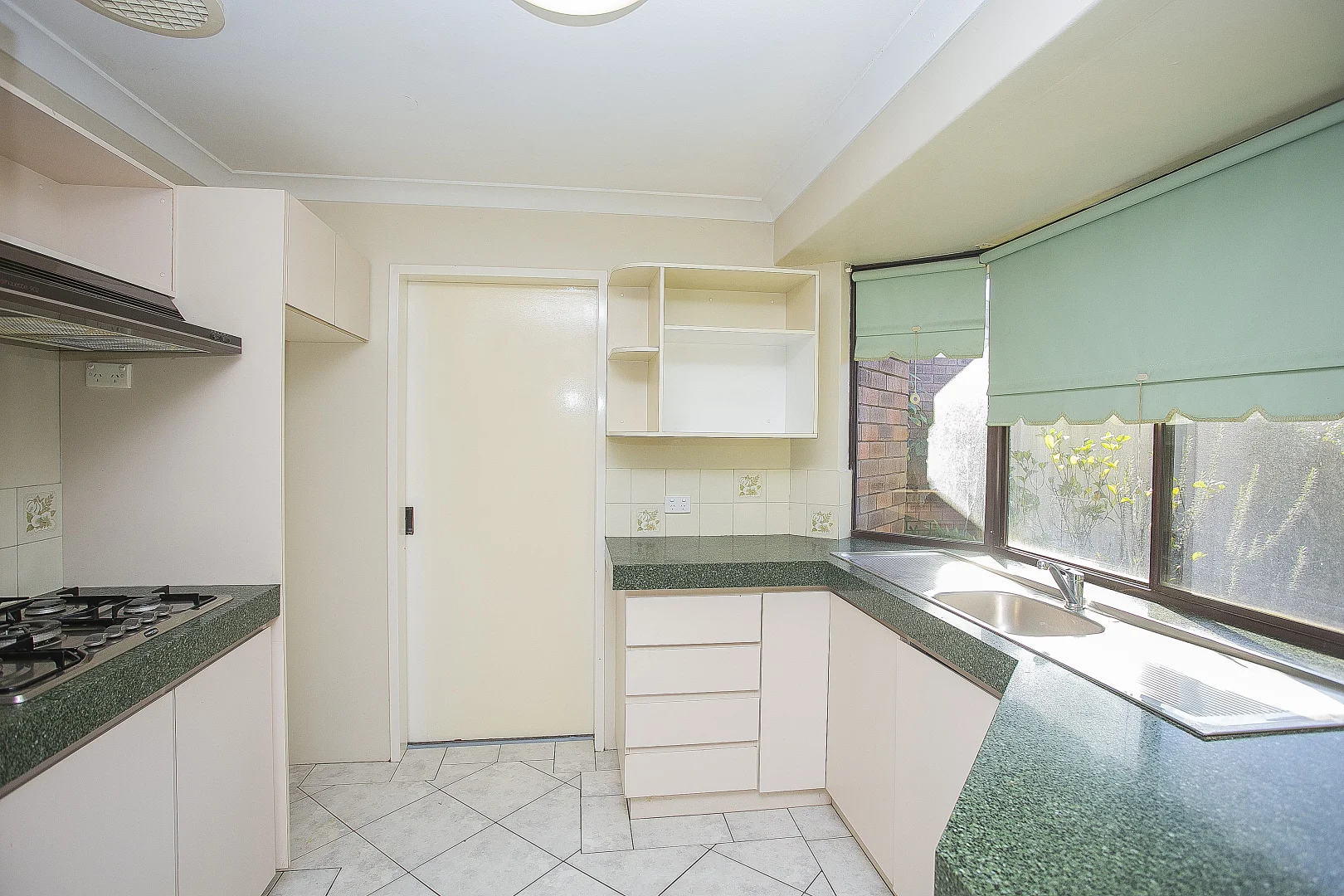 Additional image 12 of 2 Thurles Court, Waterford WA 6152