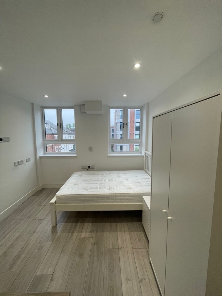 Additional image 6 of Studio Flat, Queens Road, CV1, N1 7GU