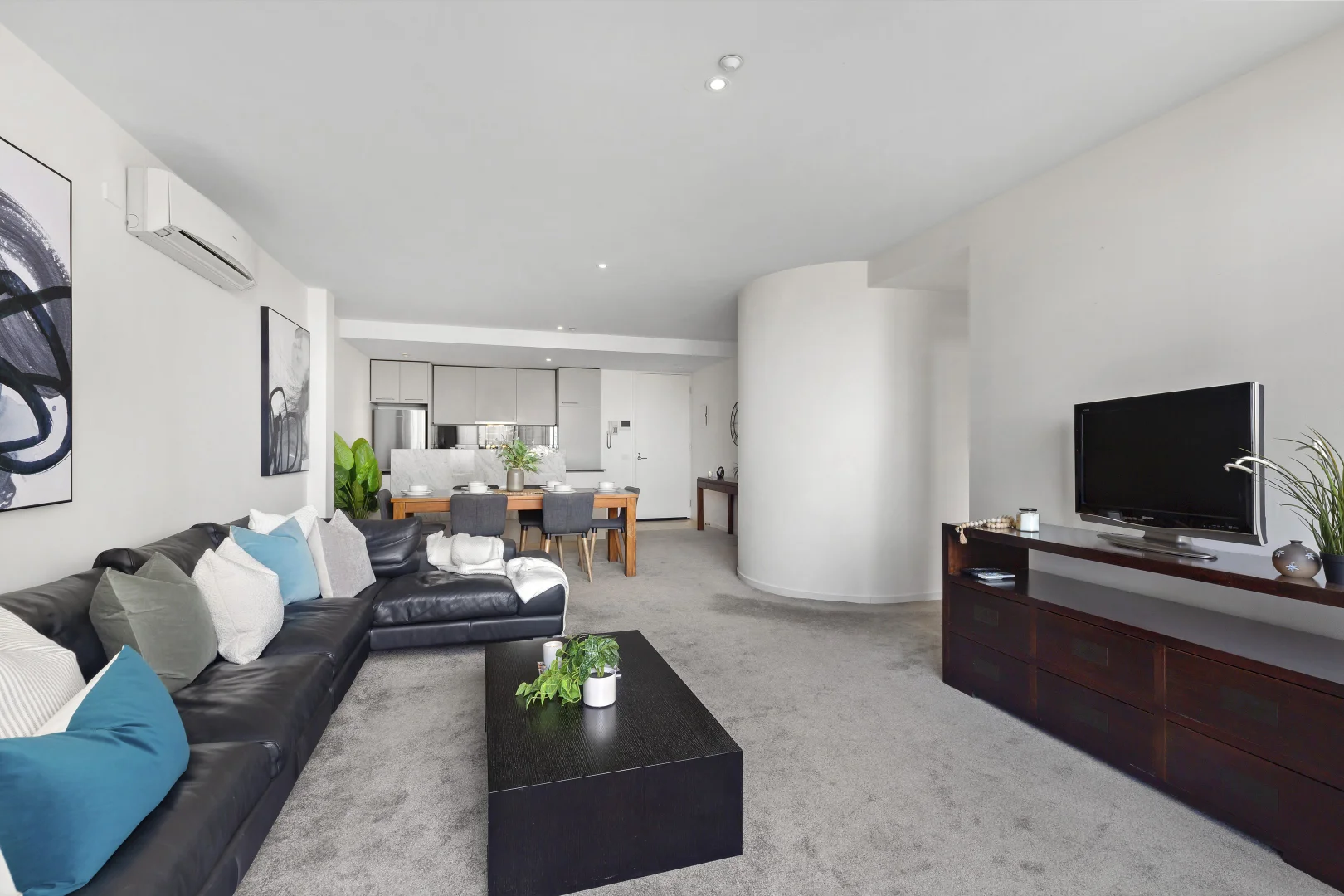 Additional image 2 of 1102/118 Russell Street, Melbourne VIC 3000