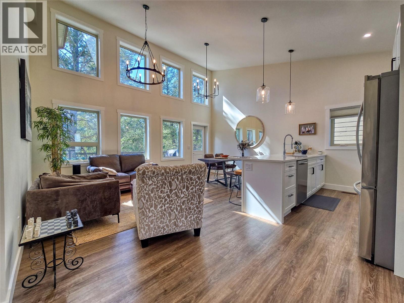 4926 TIMBER RIDGE Road Unit# 32