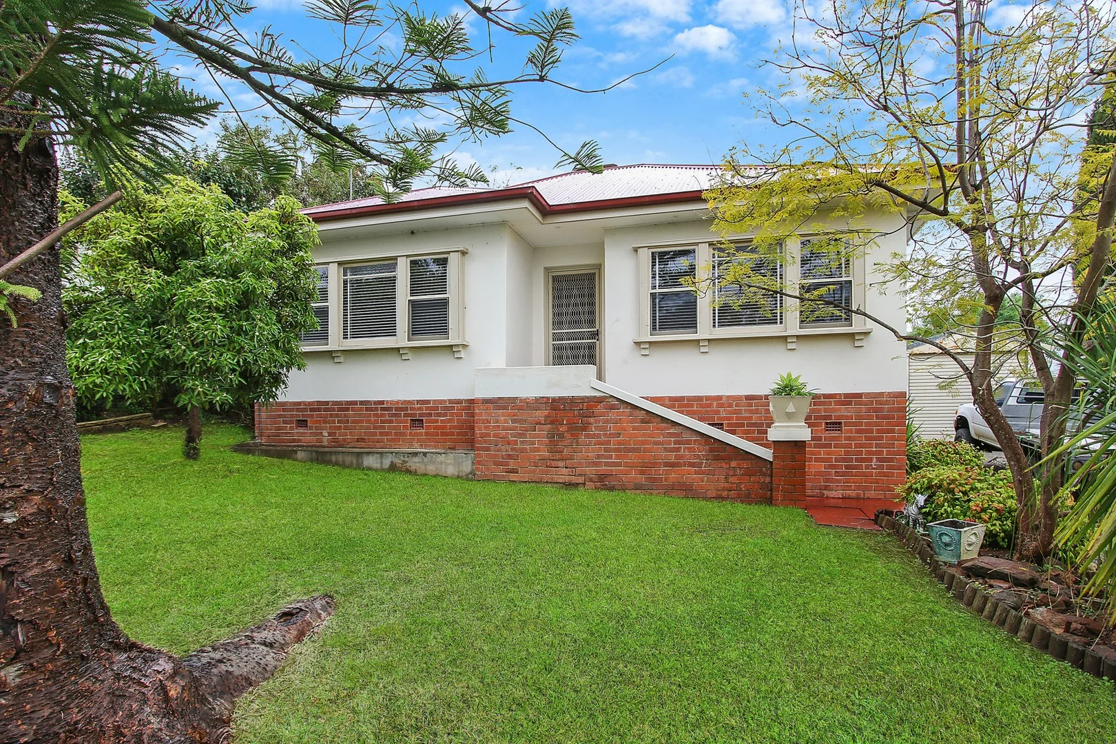 871 Miller Street, West Albury NSW 2640
