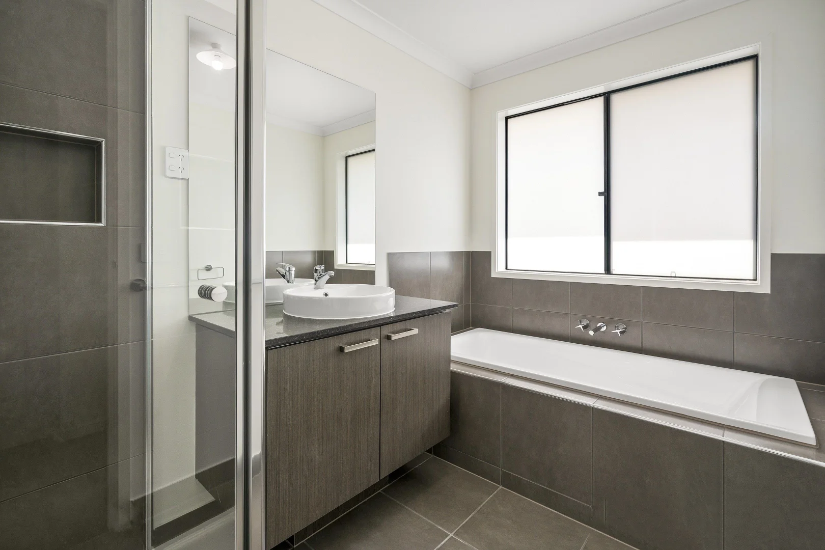 Additional image 5 of 4 Runcorn Street, Werribee VIC 3030