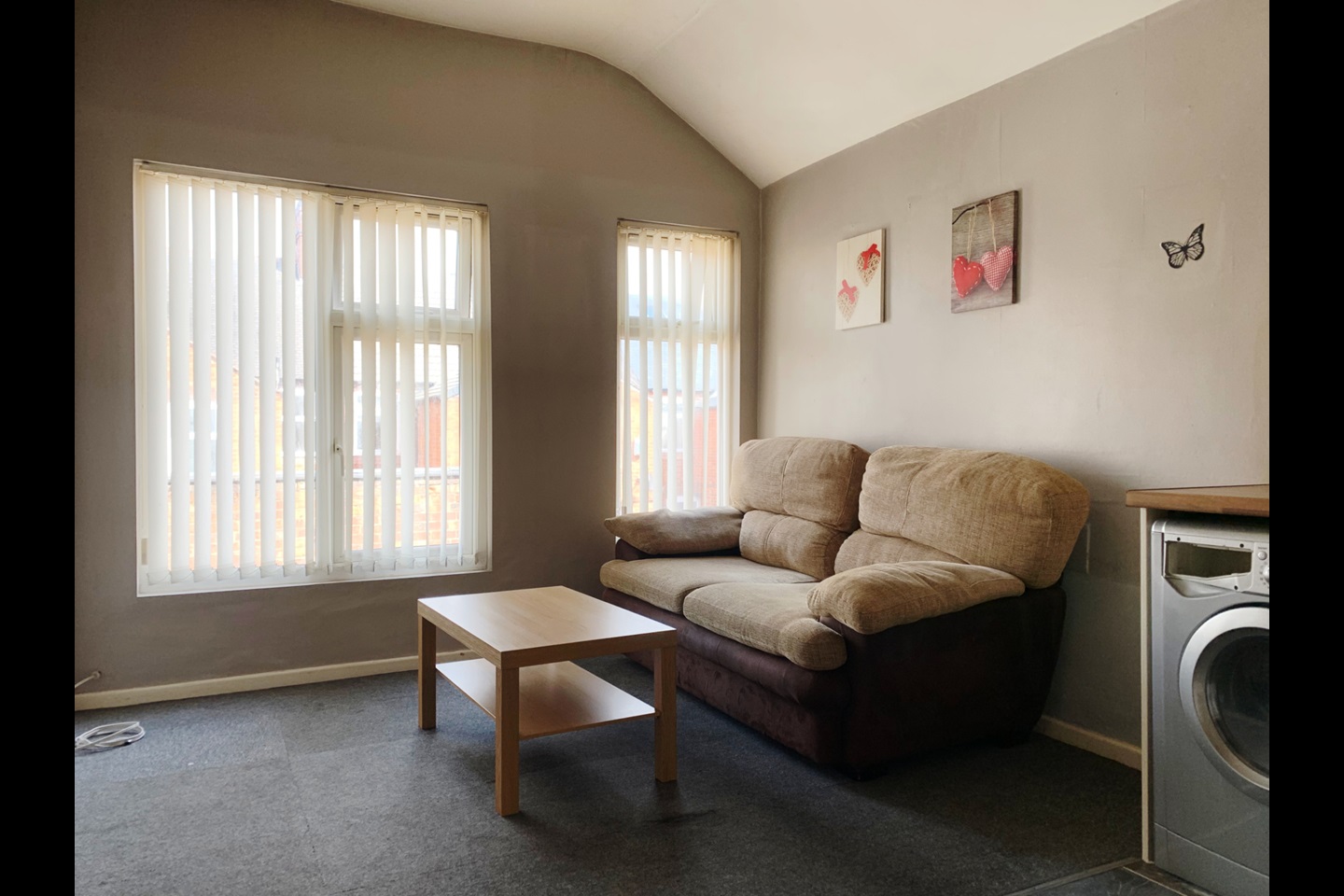 Additional image 2 of 1 Bed Flat, Dartford Road, LE2, N1 7GU