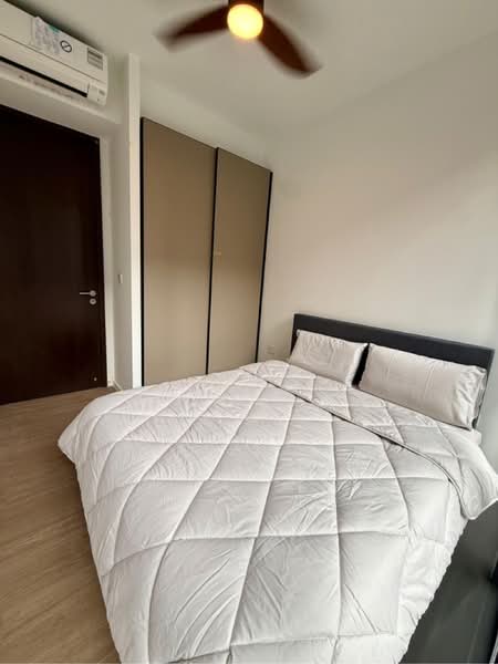 111 Bukit Batok West Ave. 8 photo 4
