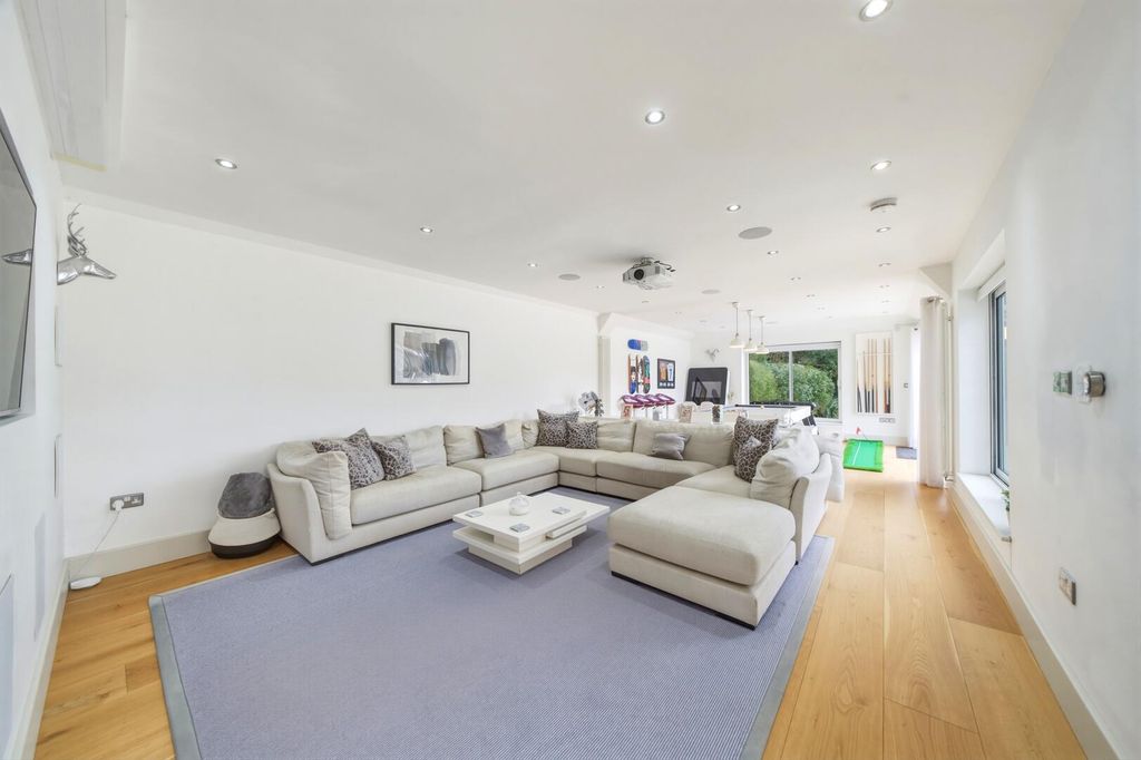 Additional image 17 of 7 bed detached house for saleDovedale Road, West Bridgford, Nottingham NG2