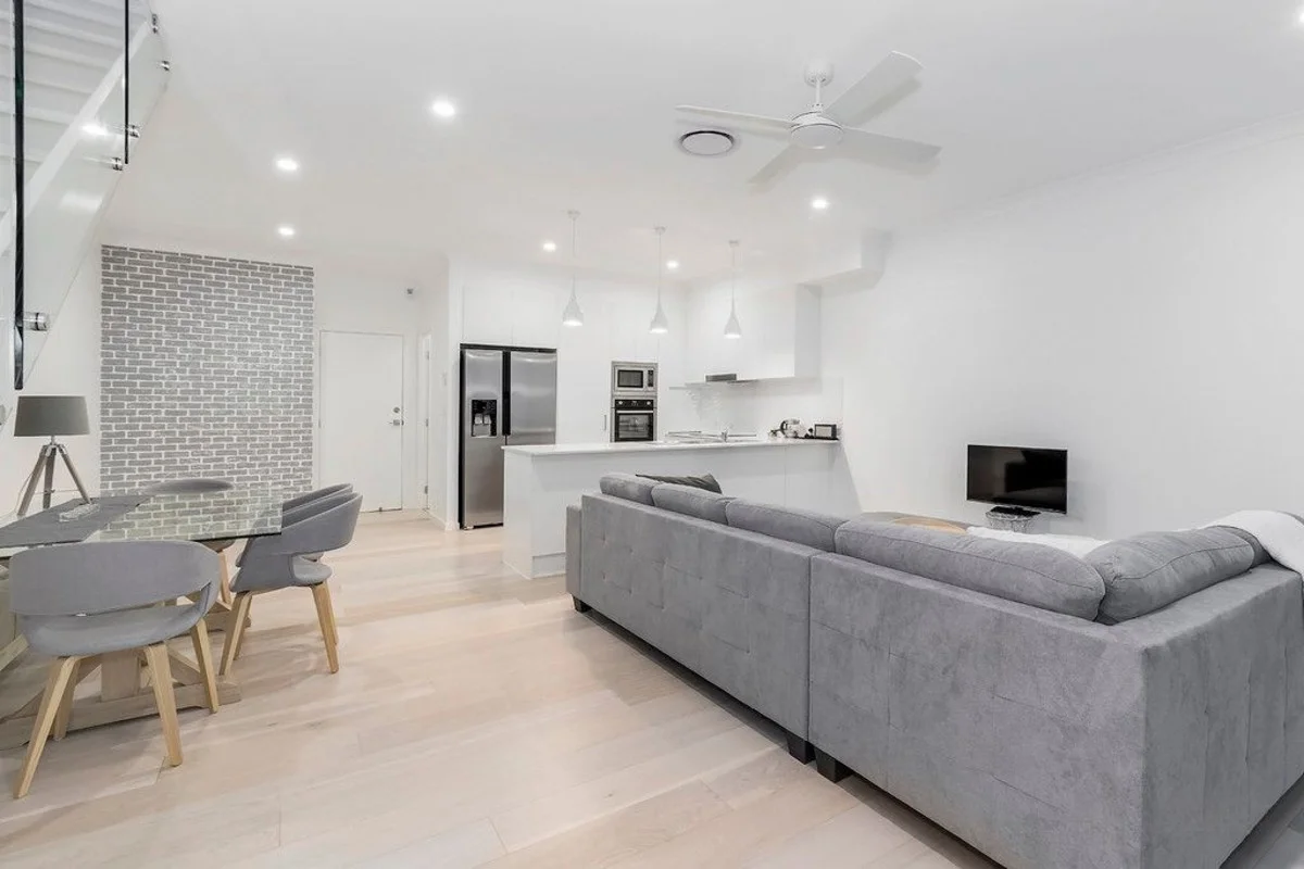 6/9 Bottle Brush Circuit, Coomera QLD 4209 photo 3